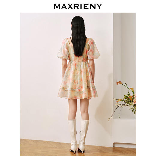 玛克门店发货:MAXRIENY晚霞繁花连衣裙别致油画花卉印花欧根纱裙(货号:MC88DR501) 商品图3