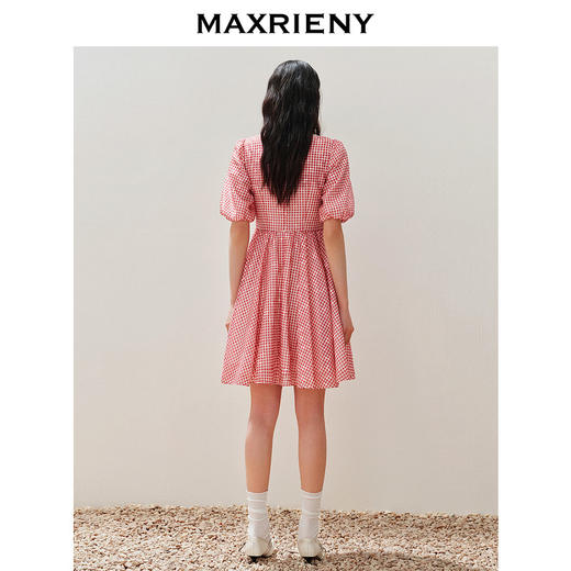 玛克门店发货：MAXRIENY甜美宫延风钉珠方领连衣裙茶歇裙(货号:MC85DR332) 商品图3