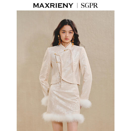 玛克门店发货：MAXRIENY贵雅新中式外套国风盘扣领肌理感提花上衣(货号:MS85JA516) 商品图1