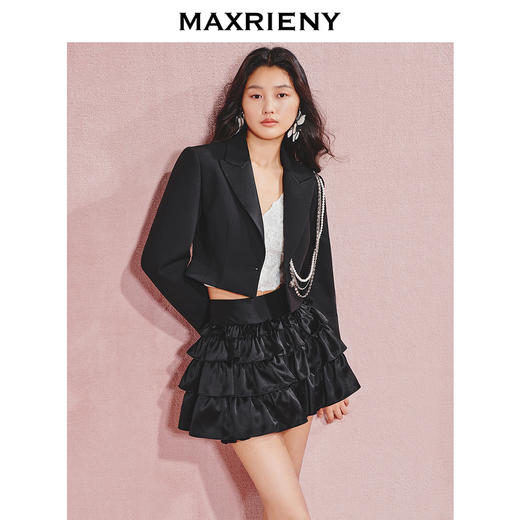 玛克门店发货：MAXRIENY*休闲感链条装饰收腰截短外套(货号:MC85JA564) 商品图2