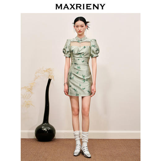 玛克门店发货：MAXRIENY国风新中式连衣裙薄荷曼波风穿搭(货号:MC88DR546) 商品图1