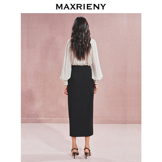 玛克门店发货：MAXRIENY*都市感钉珠扣开衩半裙(货号:MC85SK545) 商品图2