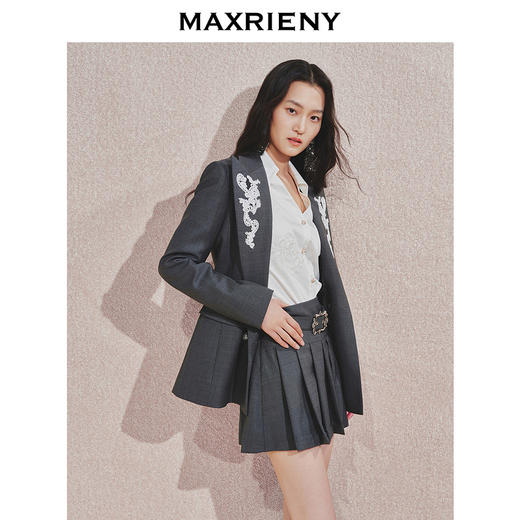 【贵雅日常-商场同款】MAXRIENY*都市风刺绣收腰西装外套(货号:MC85JA518) 商品图2