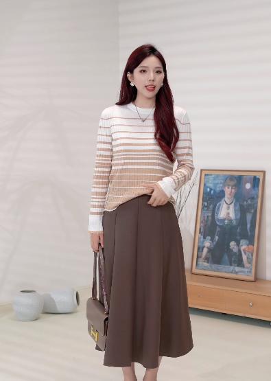 L1XL1现货 臣禾	立裁八片裙半身裙	JZ243030275/JZ243030375 商品图10