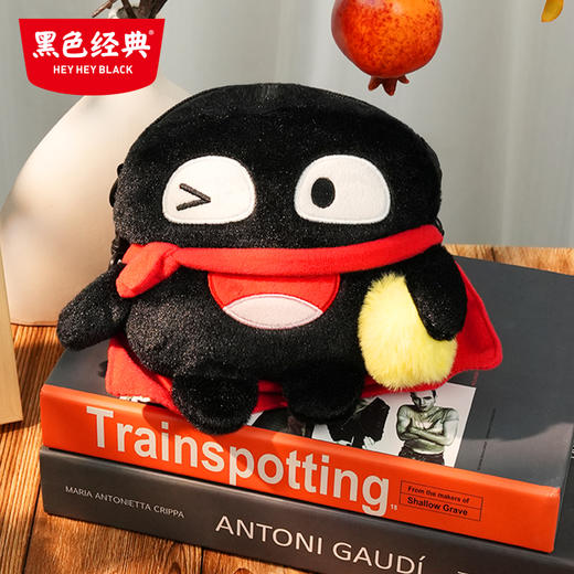 【500积分+15元兑换】黑色经典臭臭小包贝 可自由调节斜挎包 潮玩背包 商品图2