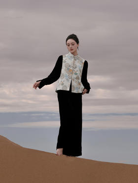 盛唐婧 |涅槃重生中式国风宋锦对襟马甲