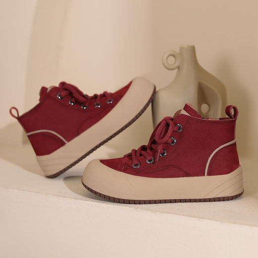 西村名物2024年冬季新款小圆厚底高跟马丁靴T24DS46921 商品图3