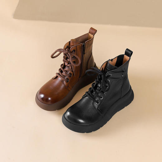 西村名物2024年冬季新款小圆头厚底增高跟系带马丁靴T24DS47011 商品图0