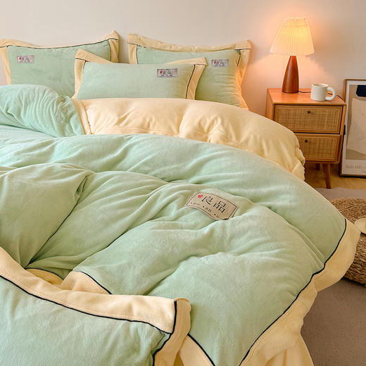 【换季出清】自然醒A类良品纯色双拼牛奶绒四件套秋冬季新款珊瑚绒法兰绒被套宿舍单人三件套QJ  商品图9