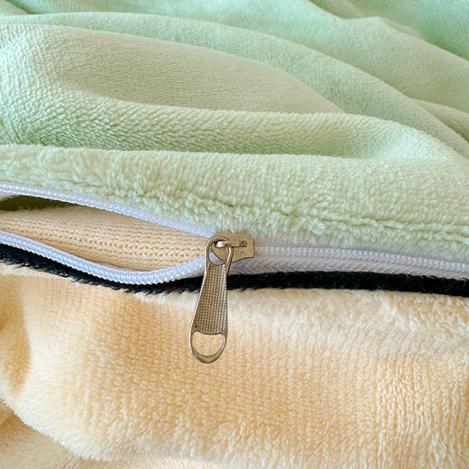 【换季出清】自然醒A类良品纯色双拼牛奶绒四件套秋冬季新款珊瑚绒法兰绒被套宿舍单人三件套QJ  商品图13