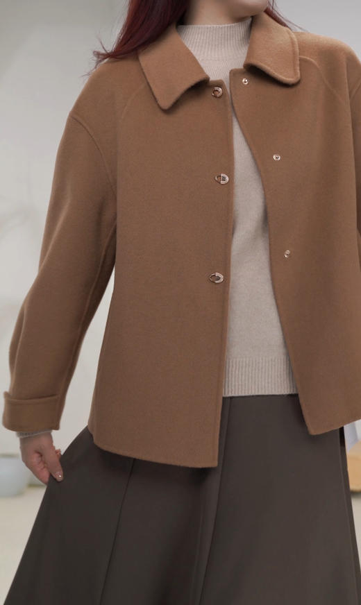 【现货】 臣禾	100%澳毛(高支) 翻领单排暗扣短大衣9244080280 商品图7