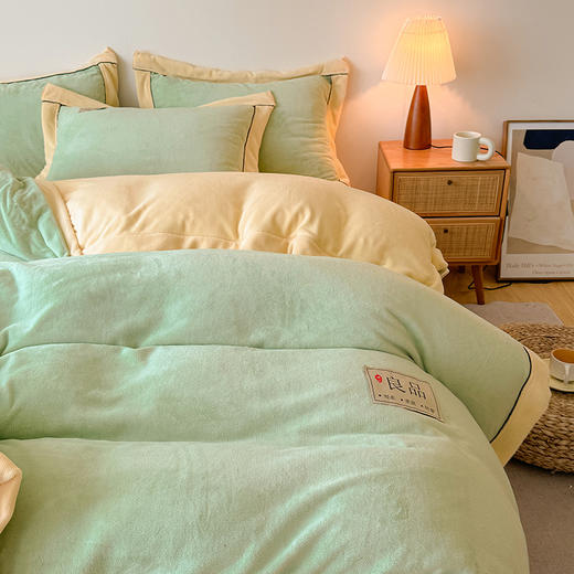 【换季出清】自然醒A类良品纯色双拼牛奶绒四件套秋冬季新款珊瑚绒法兰绒被套宿舍单人三件套QJ  商品图8