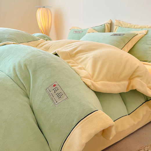 【换季出清】自然醒A类良品纯色双拼牛奶绒四件套秋冬季新款珊瑚绒法兰绒被套宿舍单人三件套QJ  商品图0
