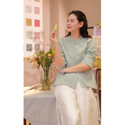 【抖音专属】立领衬衫（21710804山岚） 商品图0