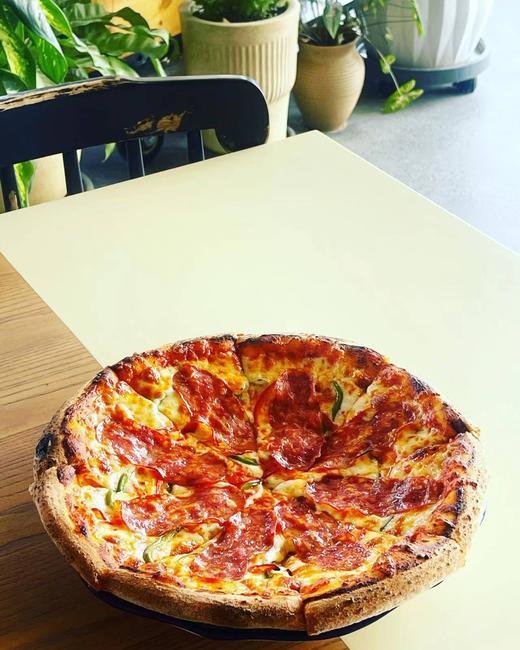 斯比亚纳塔萨拉米&彩椒披萨【自制手拍pizza】 商品图2