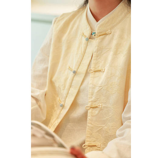 【抖音专属】马甲（24804983腊梅） 商品图3