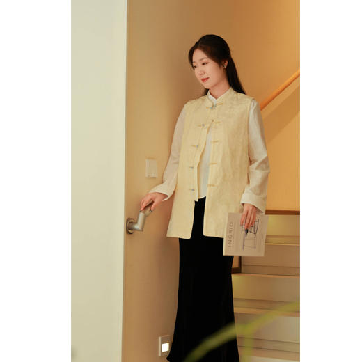 【抖音专属】马甲（24804983腊梅） 商品图0