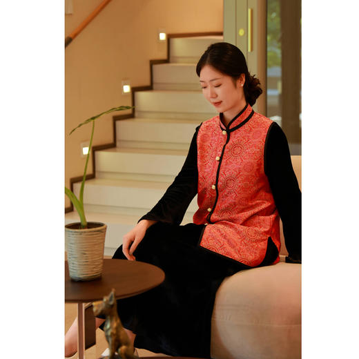 【2026东衣作】新中式马甲（24804007珊瑚赫） 商品图0
