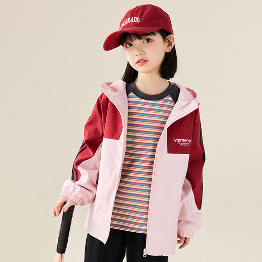 【2025反季抄底清仓】  龙之涵 亲子款“到山野去”加绒冲锋外套 防水防油防污防风 亲子款加绒保暖外套 婴幼儿A类标准 商品图10