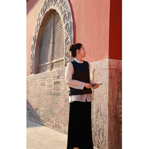 【抖音专属】马甲（24804037玄黑） 商品图4