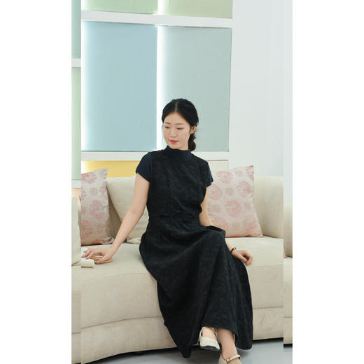 【抖音专属】连衣裙（24707351B乌黑） 商品图0