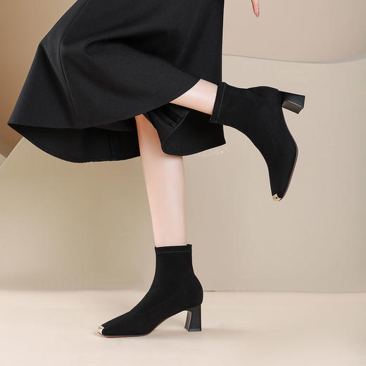 西村名物2024年秋冬新款舒适粗跟中高跟切尔西靴T24DS46811 商品图3