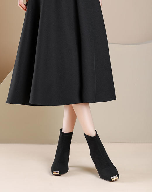 西村名物2024年秋冬新款舒适粗跟中高跟切尔西靴T24DS46811 商品图4