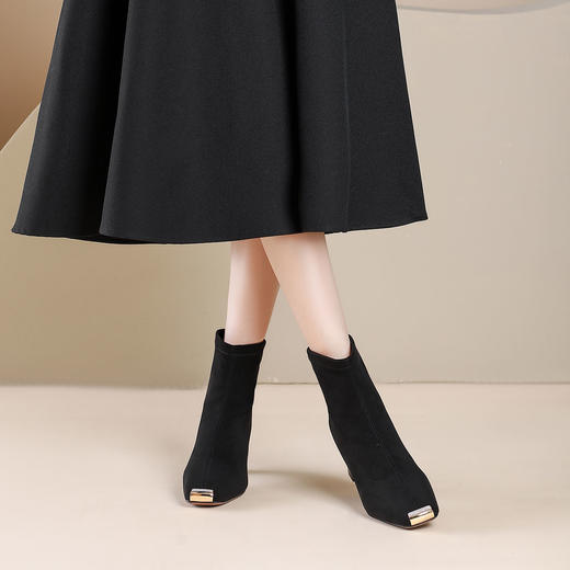西村名物2024年秋冬新款舒适粗跟中高跟切尔西靴T24DS46811 商品图2