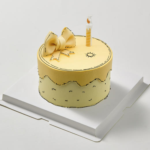 二次元黄色蝴蝶结蛋糕（奶油戚风蛋糕） 商品图0