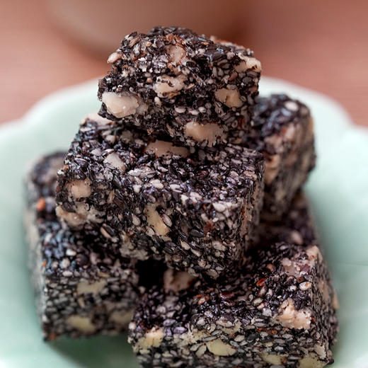 优选 | 集信堂黑松露黑芝麻酥 精选云南黑松露 江西黑芝麻 口感香脆 130克/袋 商品图3