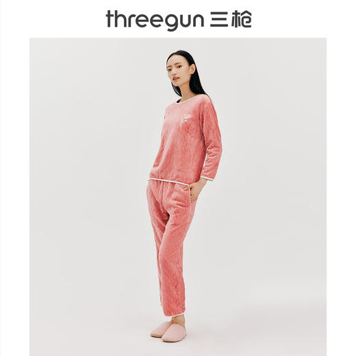 【社群专享】Threegun三枪 【法兰绒】圆领长袖女家居套-82188D011 商品图1