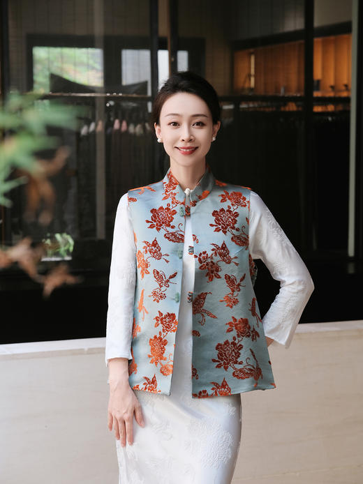 盛唐牡丹 |湖水蓝底色真丝漳绒马甲 商品图0