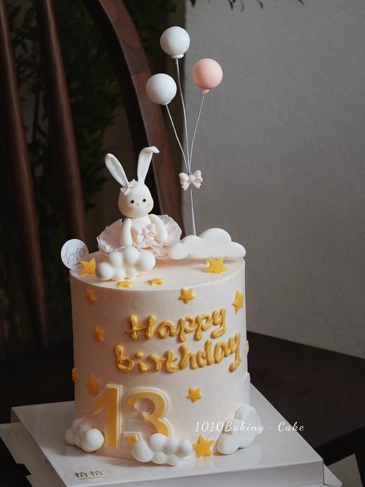 「小兔子·萌萌兔公主」岁数可改·周岁生肖·翻糖巧克力·100%动物奶油（附图5寸超高·提前7天预订） 商品图1