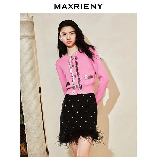 玛克门店发货：MAXRIENYKitty粉小香套头针织毛衫(货号:MC88JA842) 商品图1