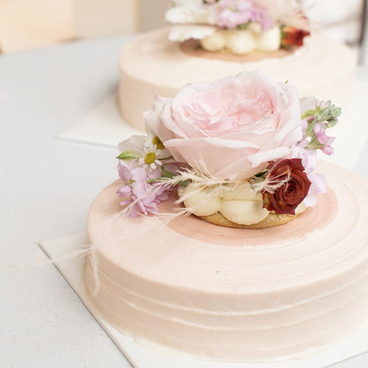 花想容「心如花木」定制插花树莓番石榴蛋糕（当日达） 商品图2