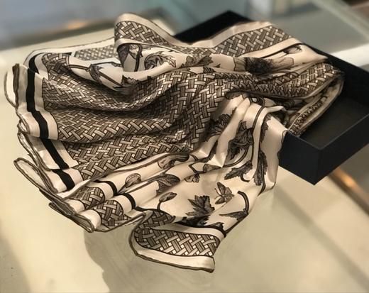 优品堂【雍容华贵】110x110桑蚕丝绸缎方巾 商品图2