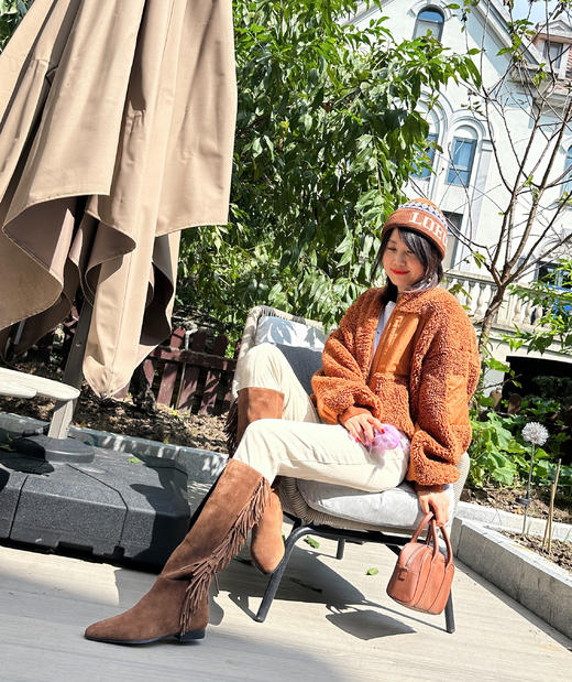 westory2024秋季新款美拉德真皮流苏尖头平底时尚高筒靴女W24DQ83951 商品图7