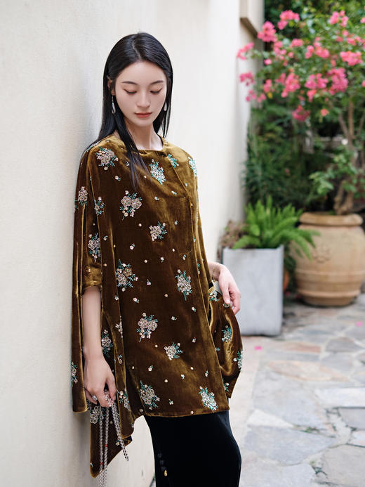 盛唐牡丹| 丝绒串珠绣花披肩外套 商品图7