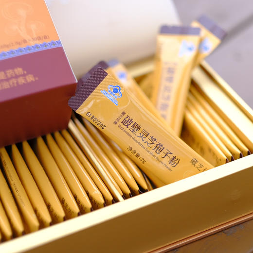 川农蒋教授种植研发，低温破壁，破壁率高达98%，提高人体免疫力，九大仙草之首，三萜9.05g/100g/盒2g*50袋 商品图8