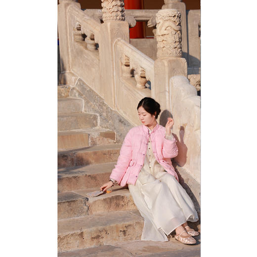 【抖音专属】飞花令•羽绒服(22803133-晶红) 商品图1