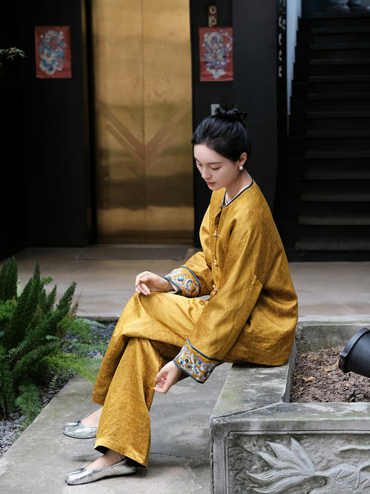 盛唐婧|香云纱金龟缎直筒裤 商品图6