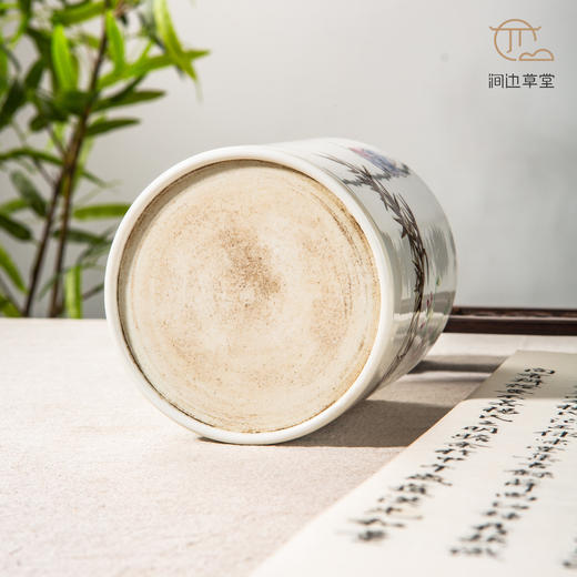 70年代制出口创汇粉彩老笔筒 商品图9