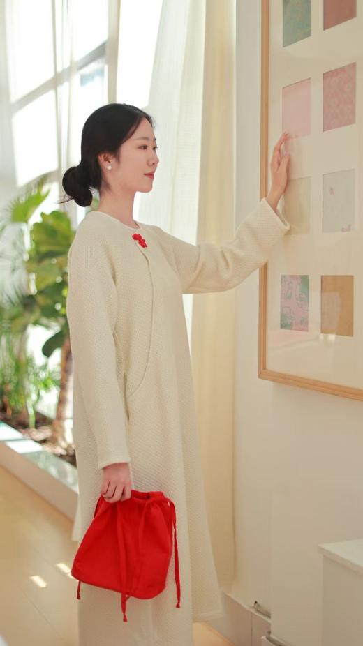 【抖音专属】中式连衣裙（24807004凝脂设计师） 商品图4