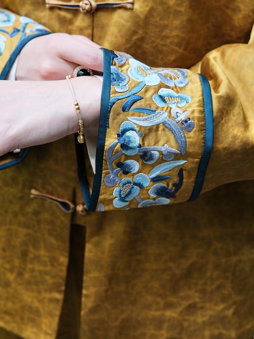 盛唐婧|香云纱金龟缎对襟夹棉外套 商品图5