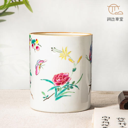 70年代制出口创汇粉彩老笔筒 商品图3