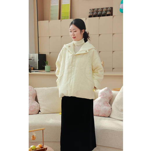 【抖音专属】春华•连帽羽绒服（23803801B-山矾） 商品图1