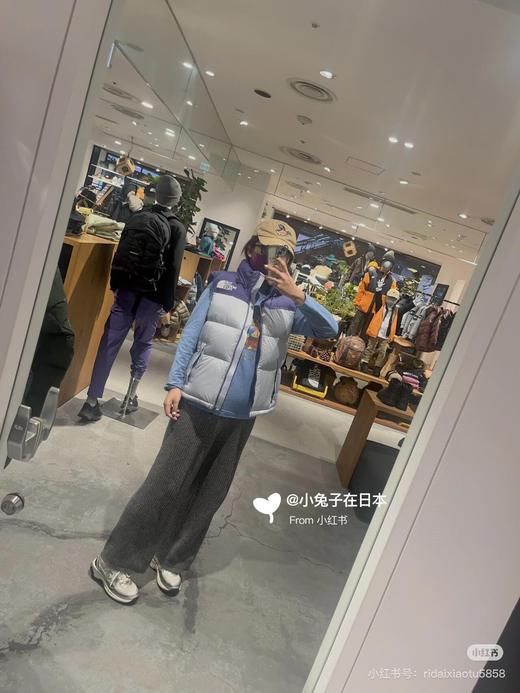 北面TNF拼色1996经典情侣款羽绒马甲 商品图2