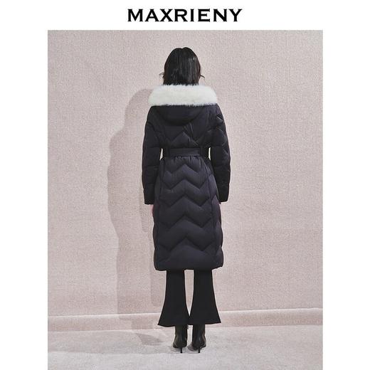 玛克门店发货：精致优雅感羽绒服(货号:MF85DC751) 商品图2