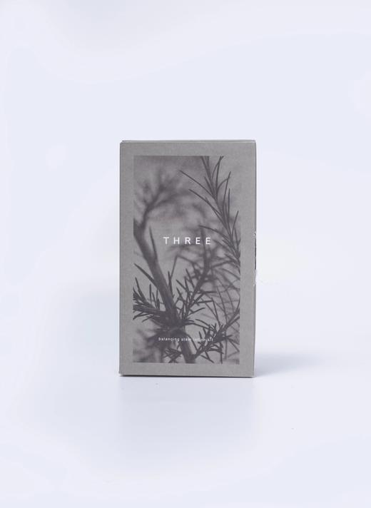 【特卖】THREE 平衡茎萃水礼盒(THREE平衡萃本修护凝露120ml+THREE平衡萃本洁颜啫喱22g+THREE平衡萃本修护凝乳22mL)【保质期：2026年1月】 商品图3