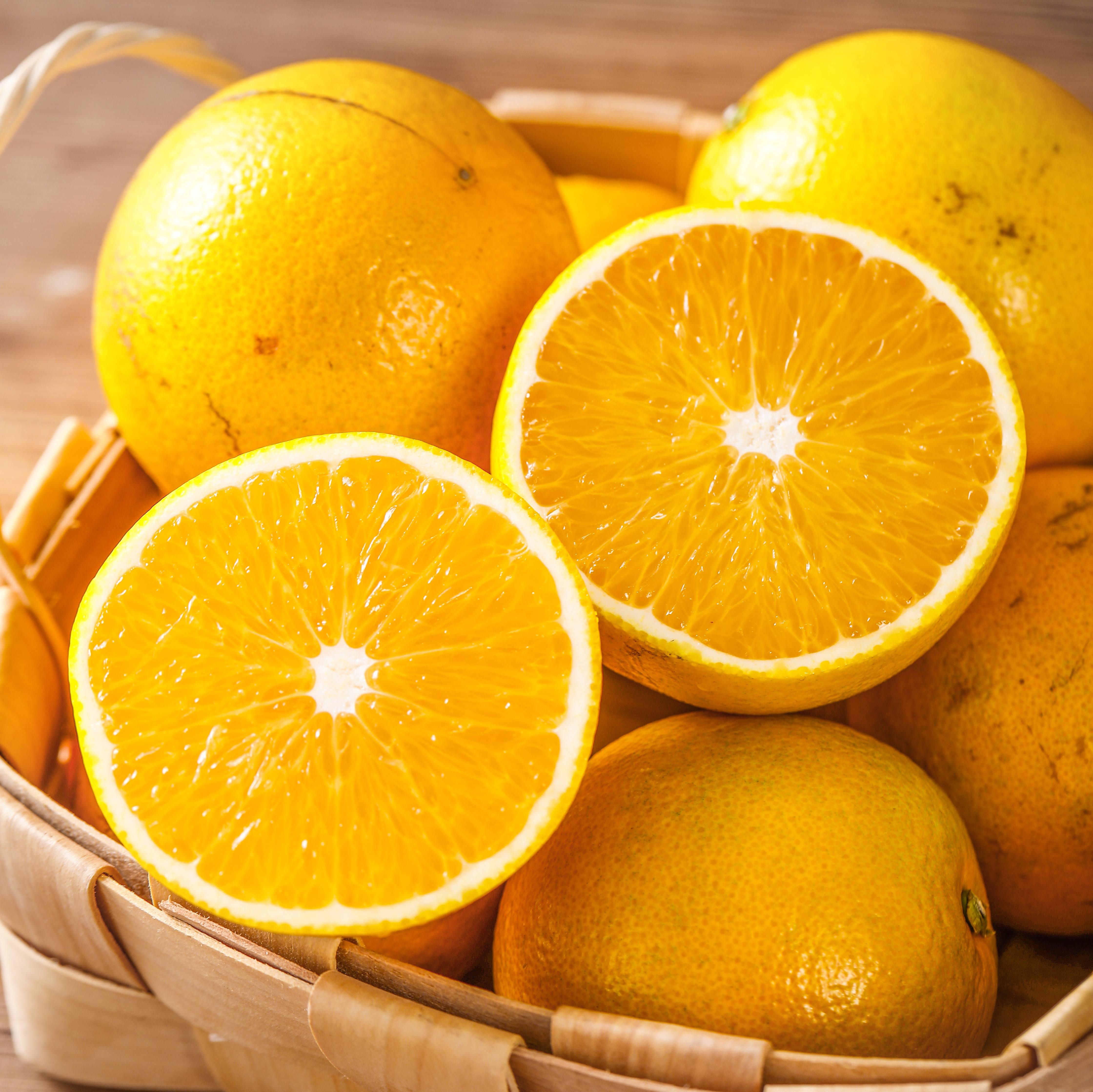 【哀牢山花斑橙】果形圆润饱满 橙香浓郁 肉厚饱满 酸甜多汁 沁香无渣 橙香怡人 4种规格任选